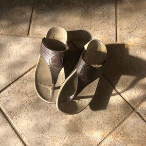 Women's Fit Flops. Brown, size 7